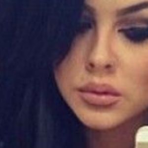 Meet your Posher, Jade